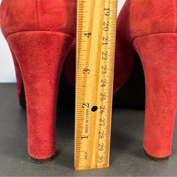 J.Crew Red Suede Platform Pumps Size 8 | Made in Italy Classic Romantic Heels - Picture 4 of 8